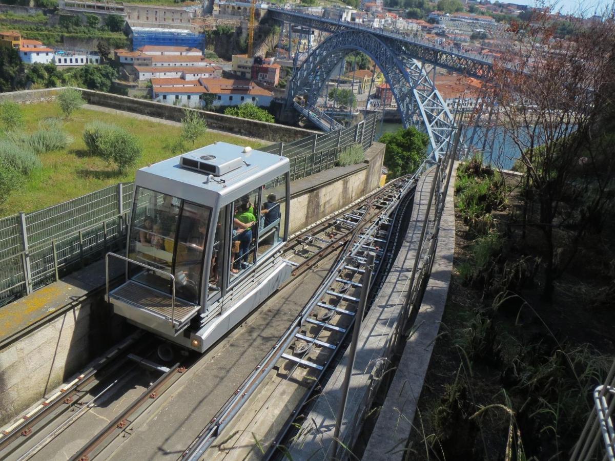 Porto National Theatre Trendy Houses מראה חיצוני תמונה